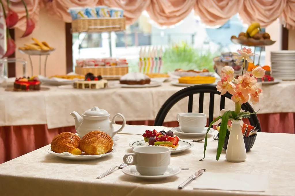 רימיני Hotel Villa Luigia