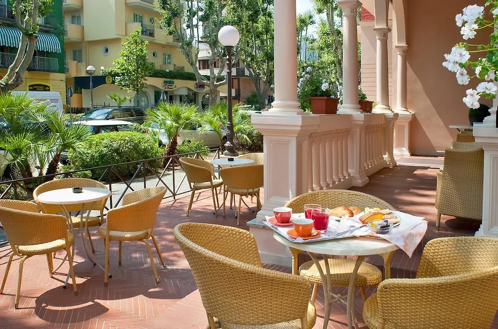 Hotel Villa Luigia Rimini 3*,