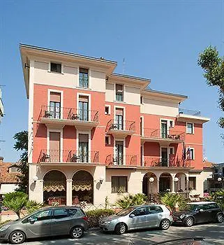 Hotel Villa Luigia Rimini 3*,