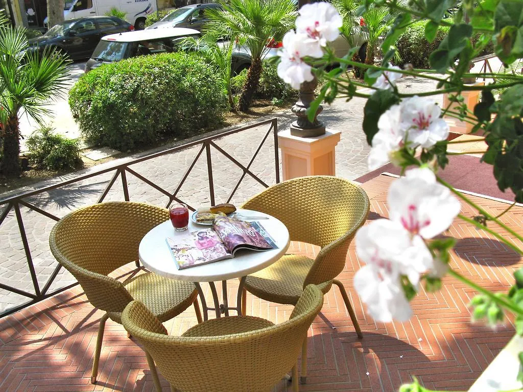 Hotel Villa Luigia Rimini Italie